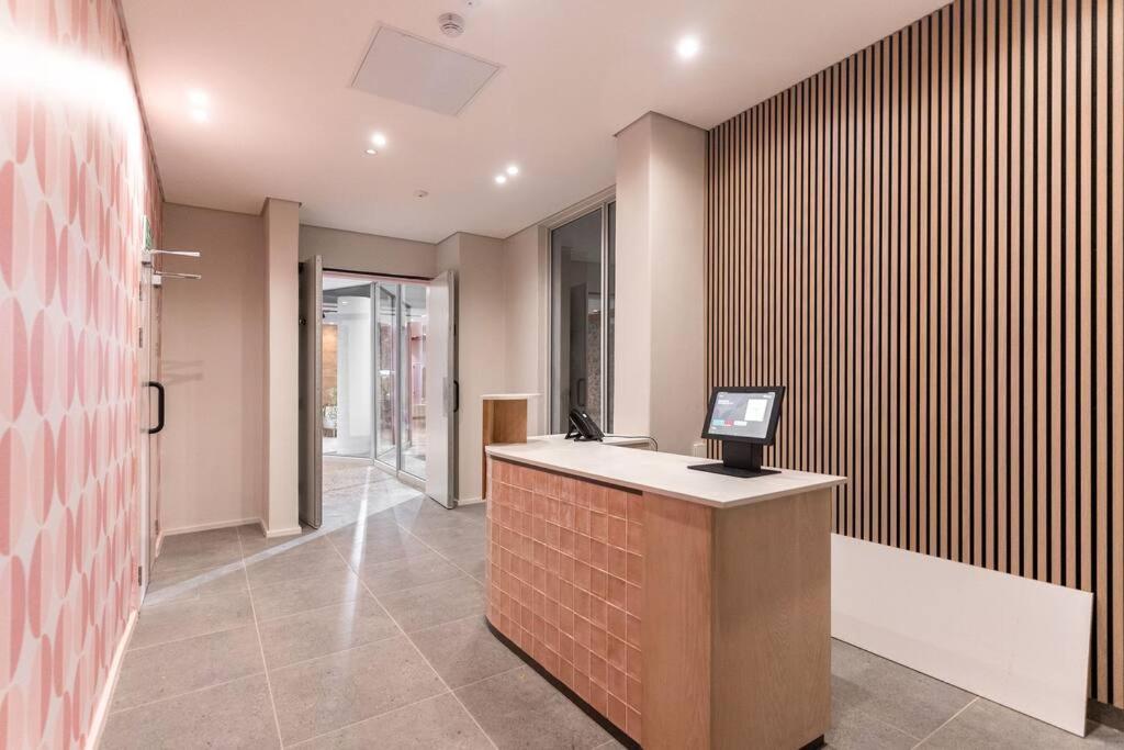 Apartamento The Rose 603: Centre Aprt With Rooftop Pool Cidade Do Cabo