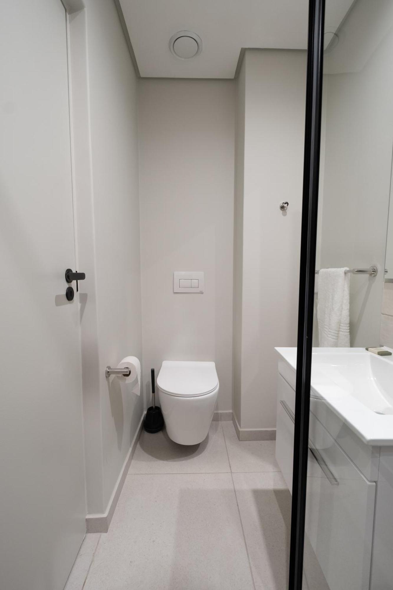 The Rose 603: Centre Aprt With Rooftop Pool Apartamento