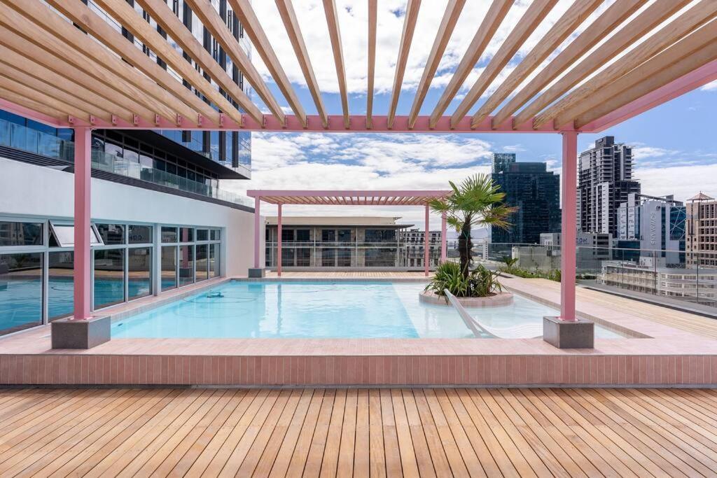 The Rose 603: Centre Aprt With Rooftop Pool Cidade Do Cabo