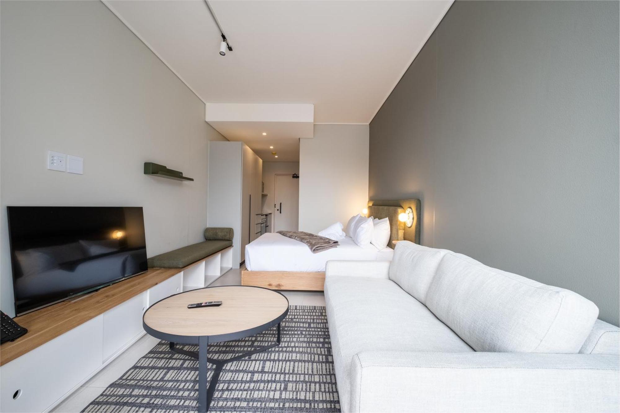 The Rose 603: Centre Aprt With Rooftop Pool Apartamento